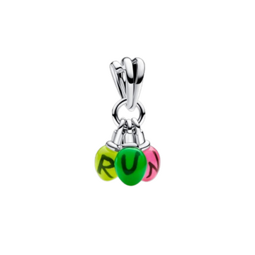 Charm focos stranger