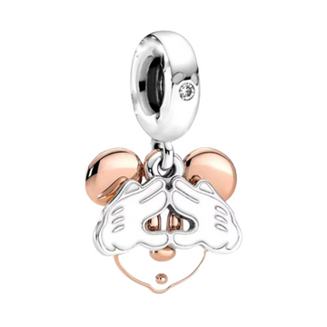Charm Mickey tapandose los ojos