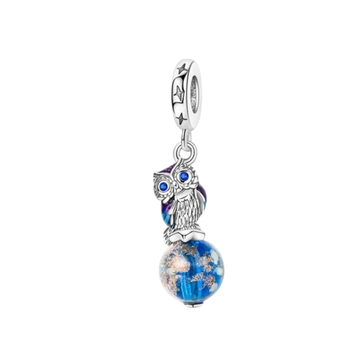 Charm Buho azul brilloso