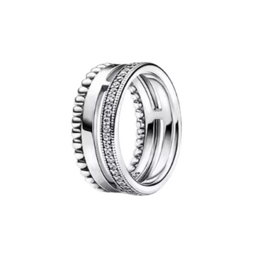 Anillo logo y cuentas
