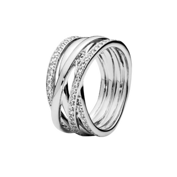 Anillo entrelazado